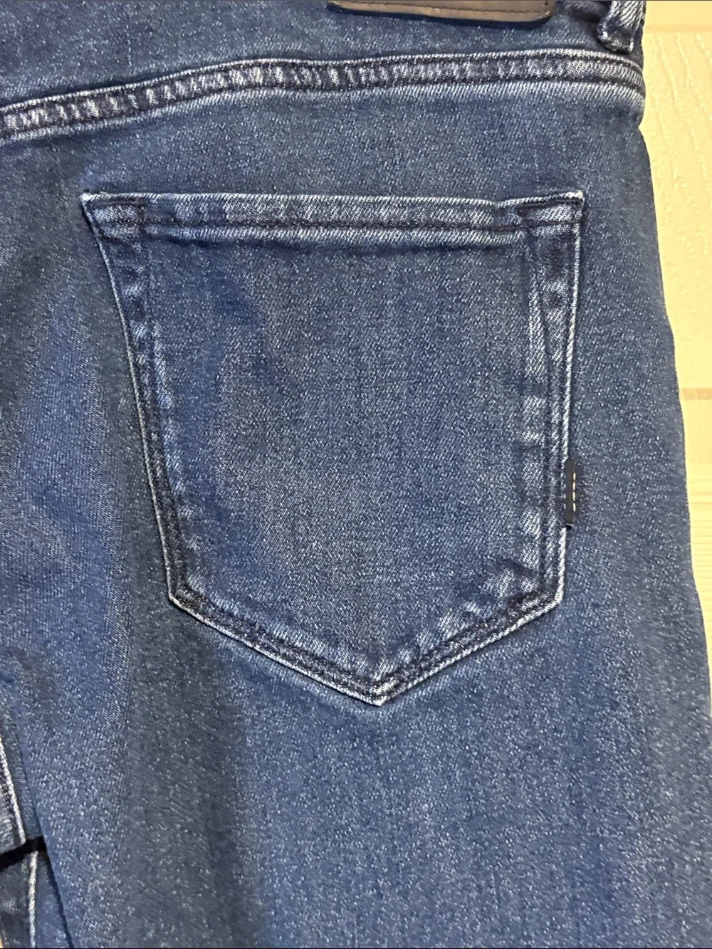 Hugo Boss Men's Straight Leg Jeans in Deep Blue Denim